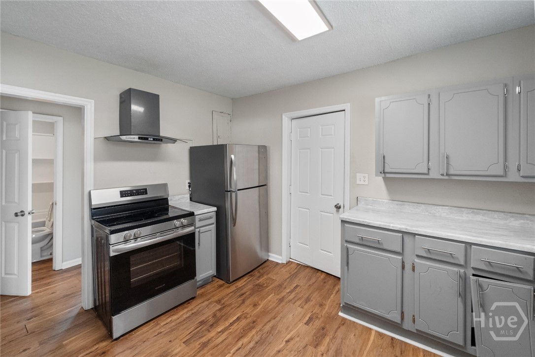 132 Jenks Street Property Photo 16