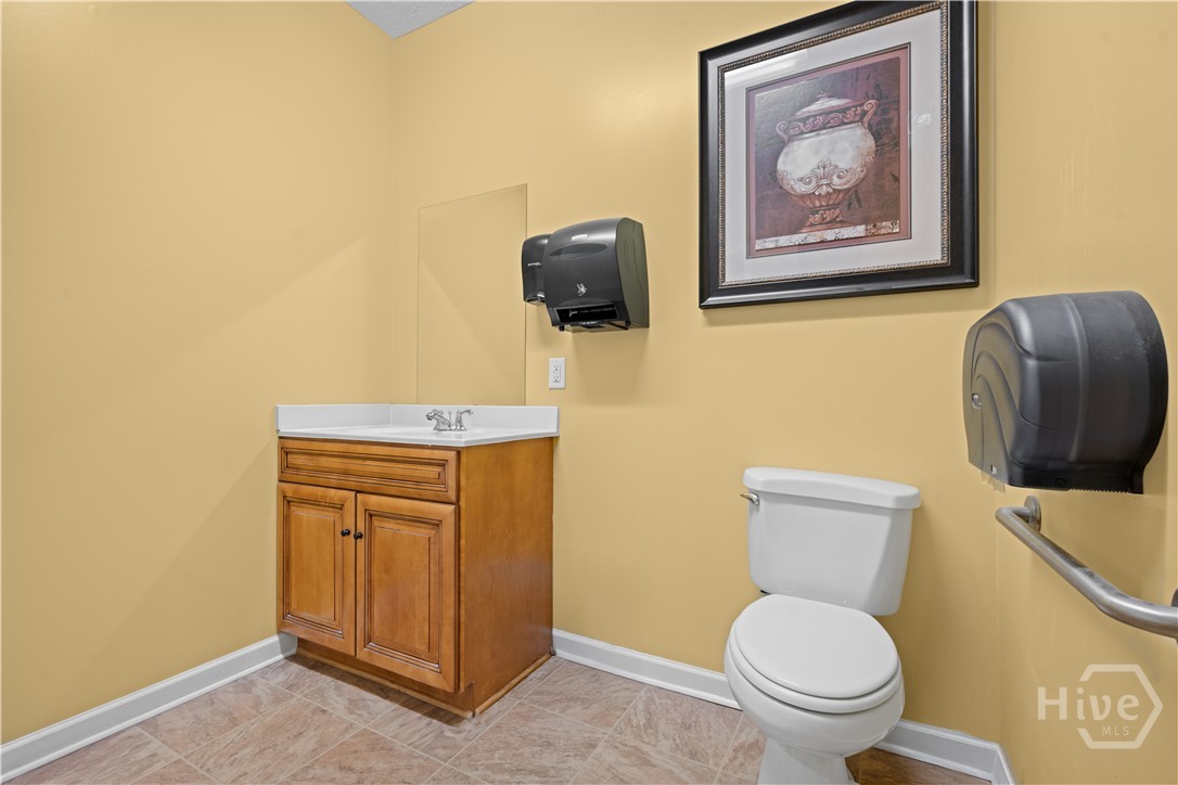 1135 E Hiawatha Street Property Photo 25
