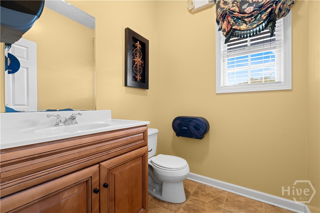 1135 E Hiawatha Street Property Photo 35
