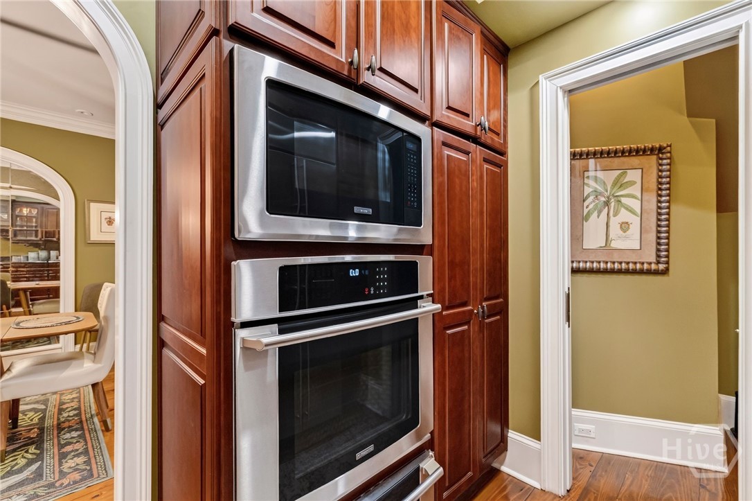 525 E Broughton Street Property Photo 15