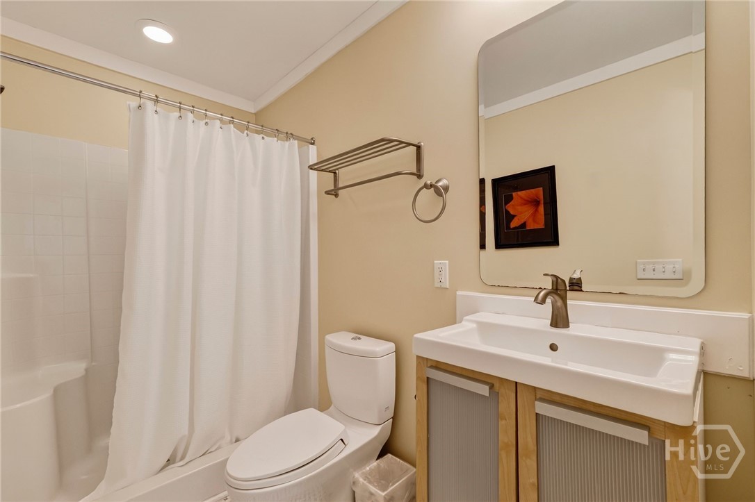 525 E Broughton Street Property Photo 51
