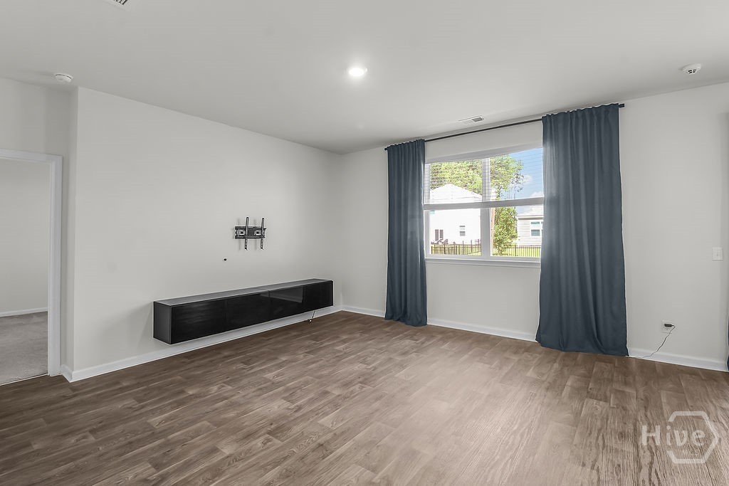 110 Cole Street Property Photo 22