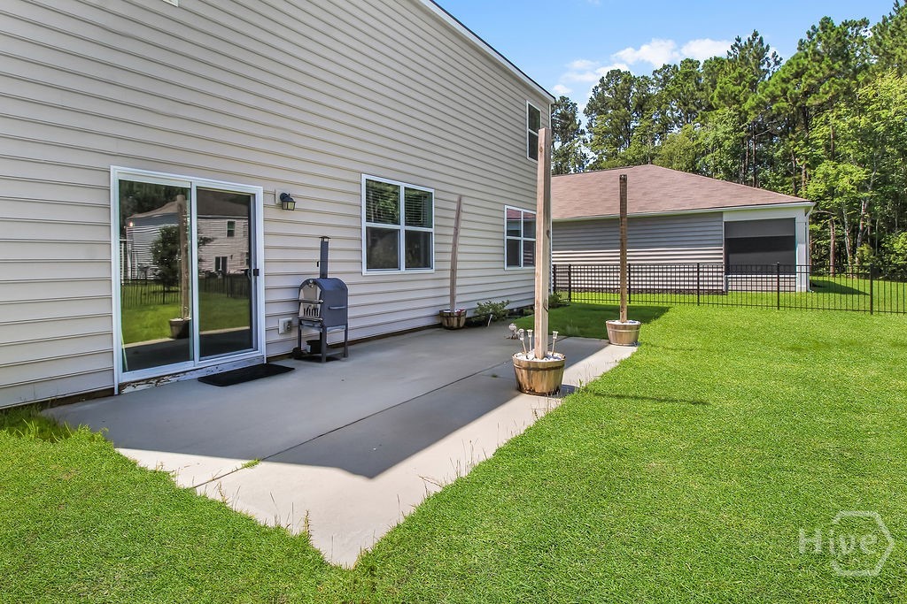 110 Cole Street Property Photo 54