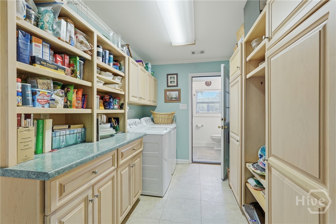 104 Winchester Drive Property Photo 11