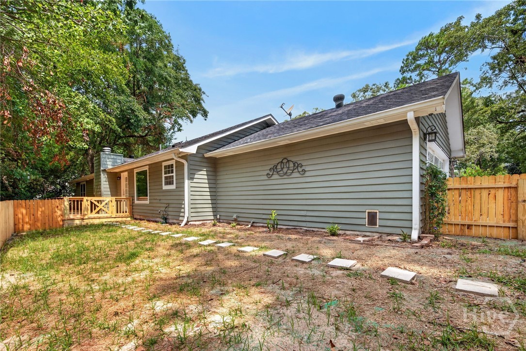 901 Queens Court Property Photo 37