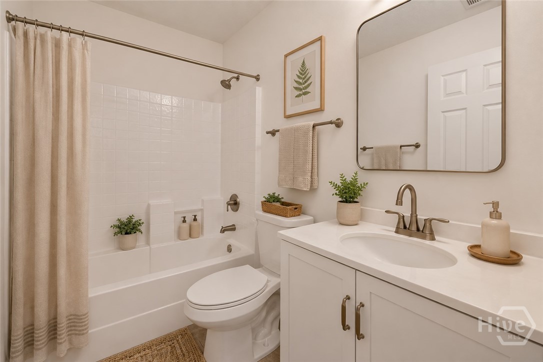 33 Runabout Lane Property Photo 14