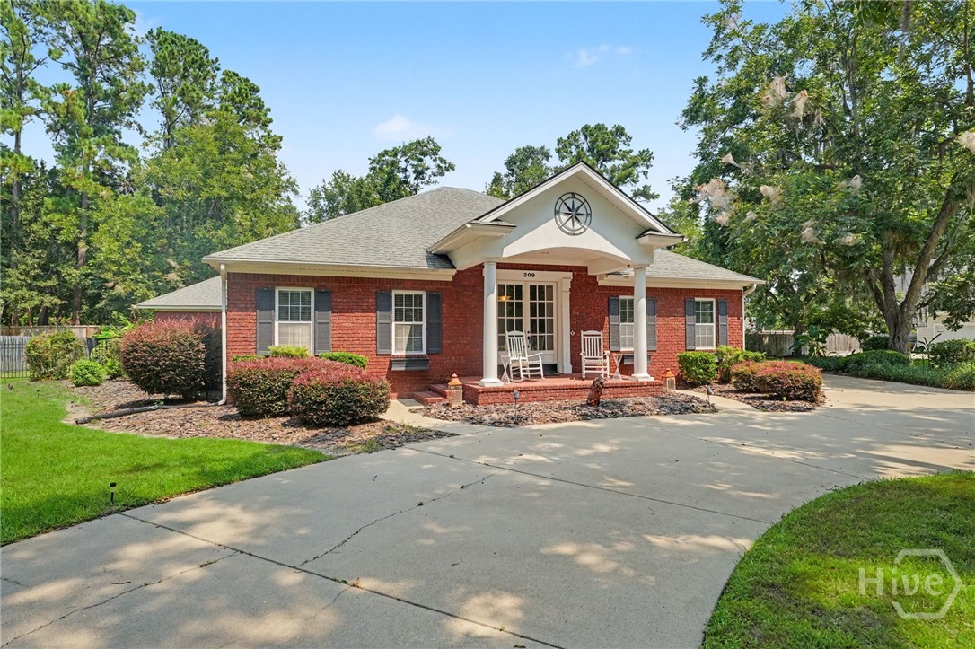 209 Hubener Drive Property Photo 4