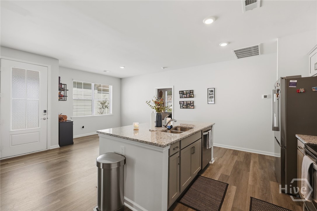 152 Holloway Hill Property Photo 4