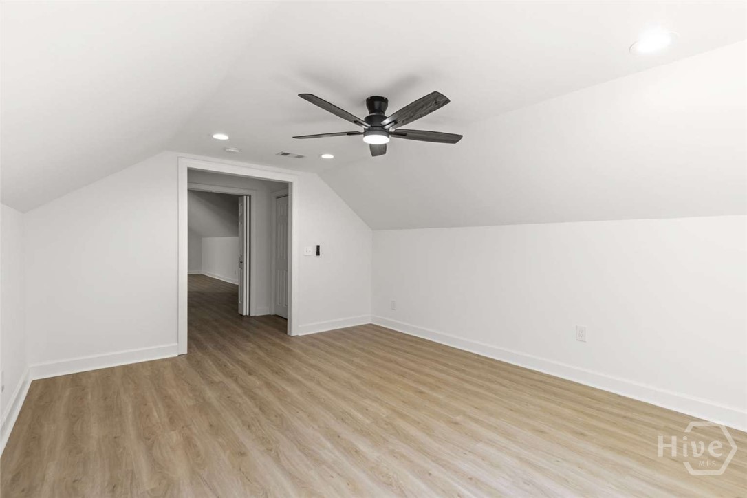 691 Kings Road Property Photo 35