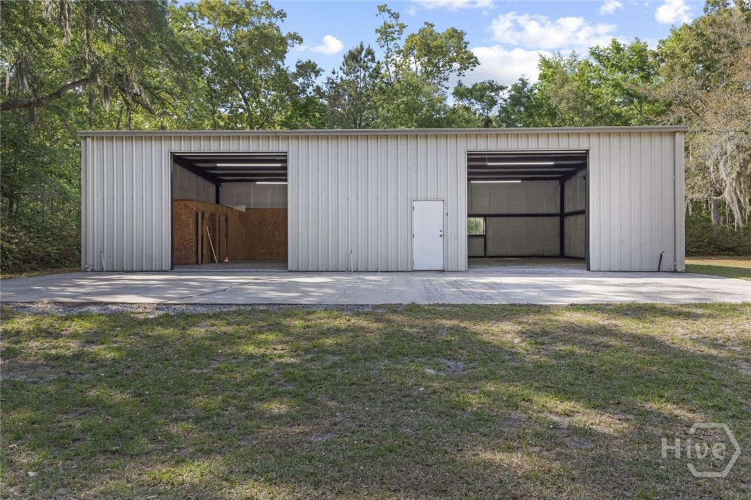 691 Kings Road Property Photo 42