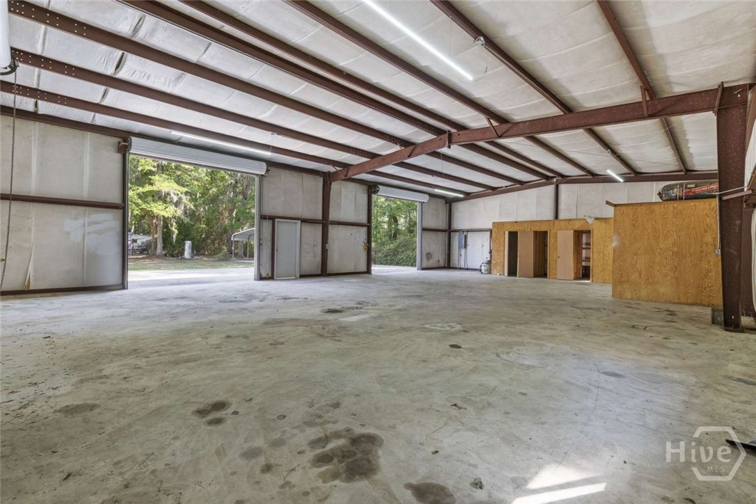 691 Kings Road Property Photo 43