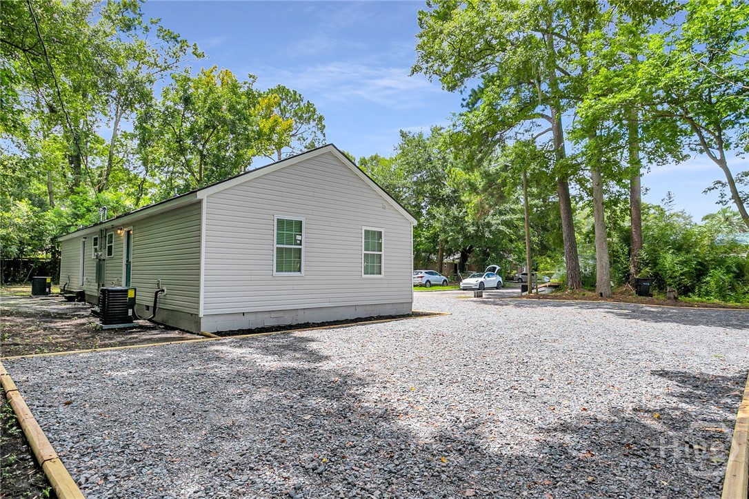 2108 California Avenue Property Photo 22