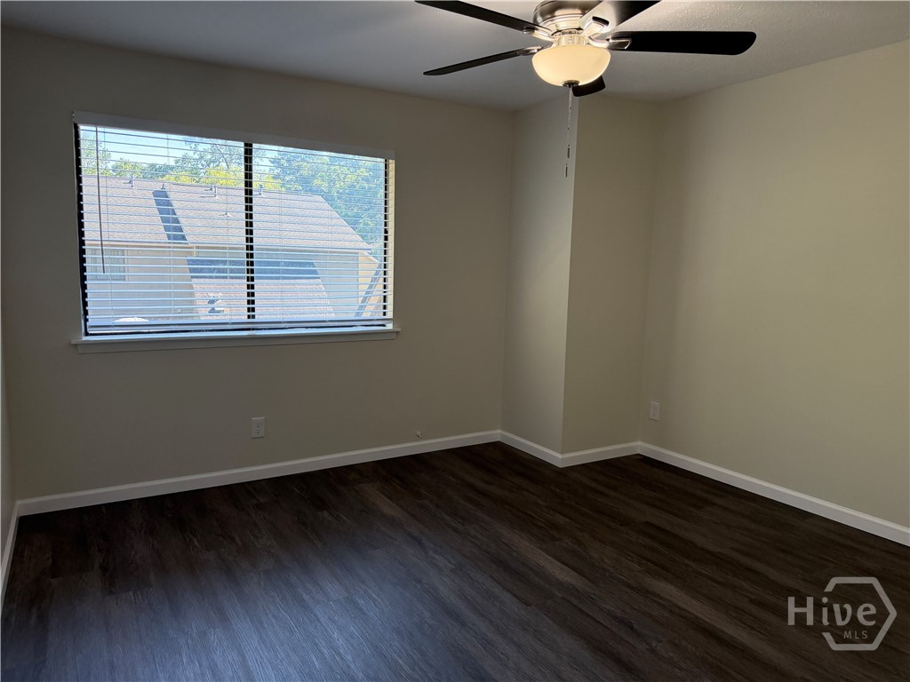 459 Mall Boulevard 88 Property Photo 11