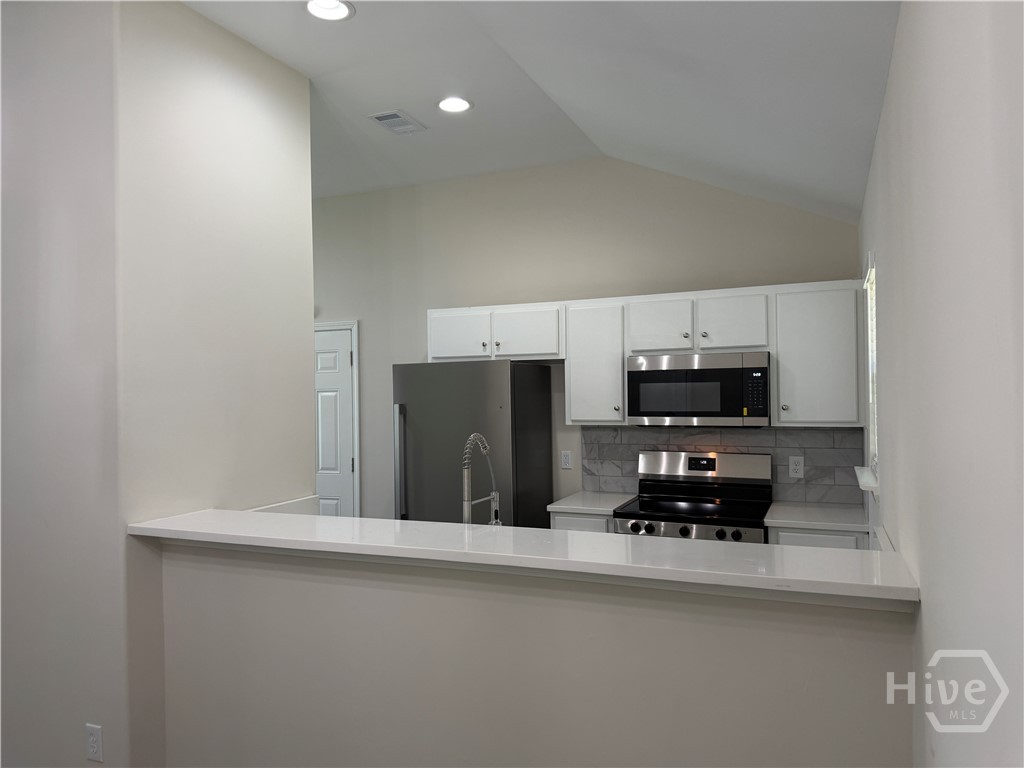 157 Blackwater Way Property Photo 3
