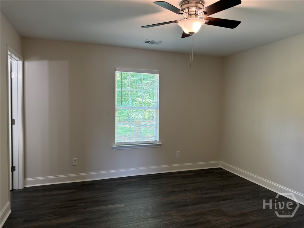 157 Blackwater Way Property Photo 12