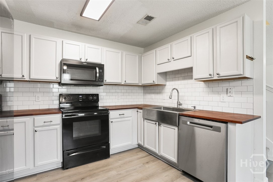 6 Lake Shore Boulevard Property Photo 5