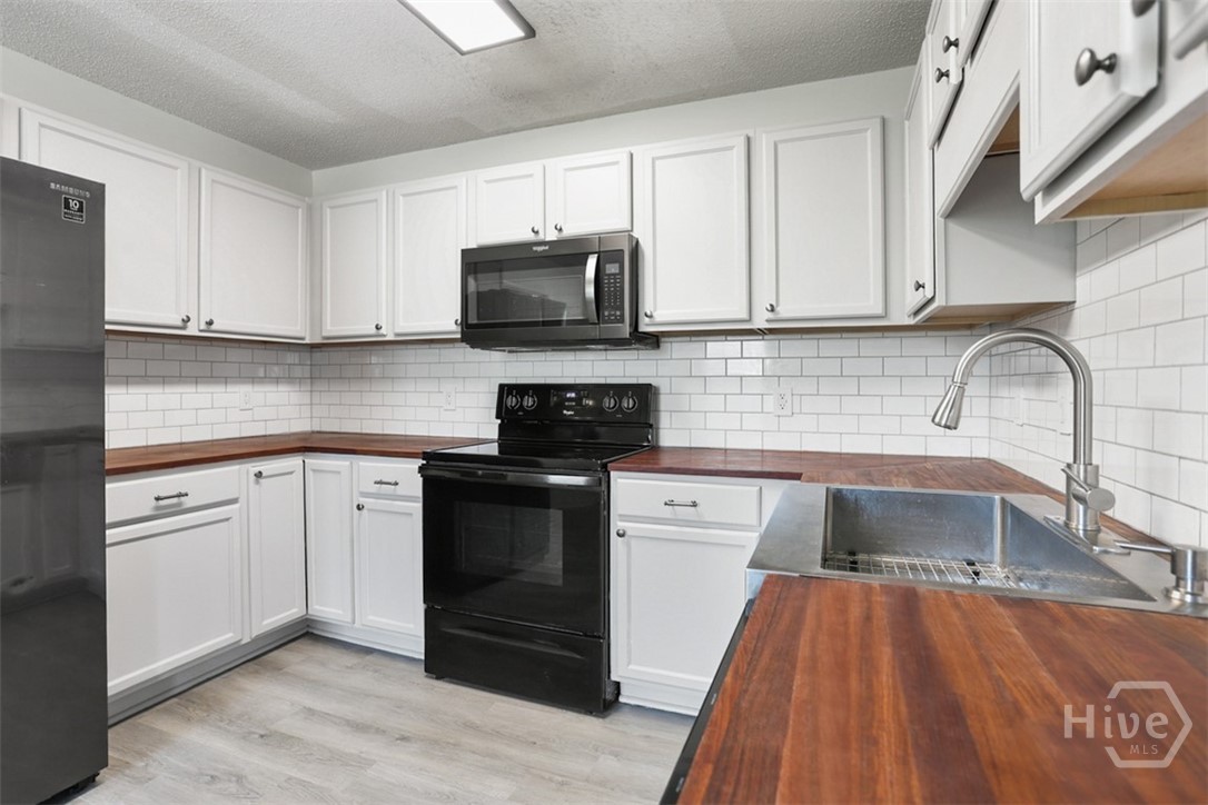 6 Lake Shore Boulevard Property Photo 6