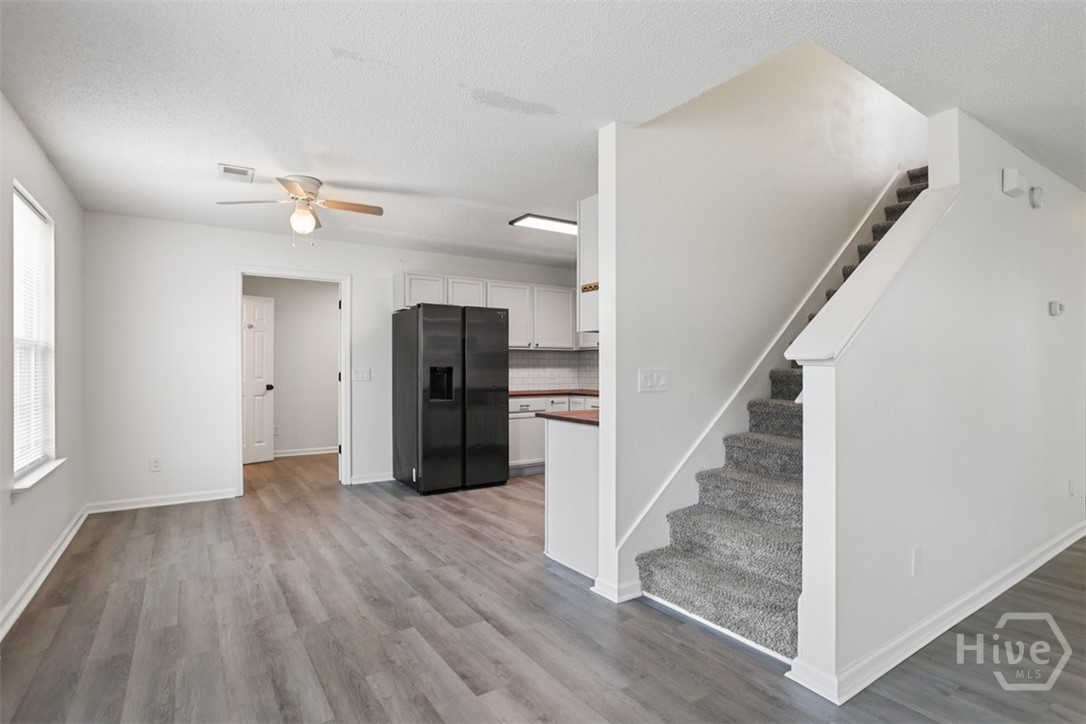 6 Lake Shore Boulevard Property Photo 8