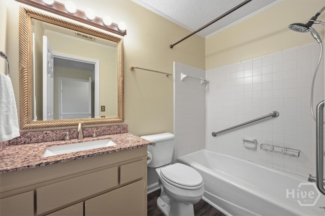 228 Bull River Bluff Drive Property Photo 13