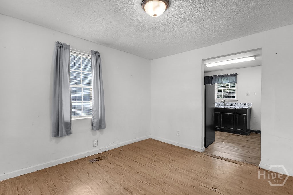 3311 Myrtle Street Property Photo 7