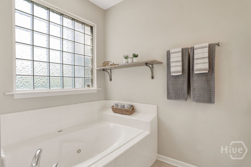210 Brown Thrush Road Property Photo 24