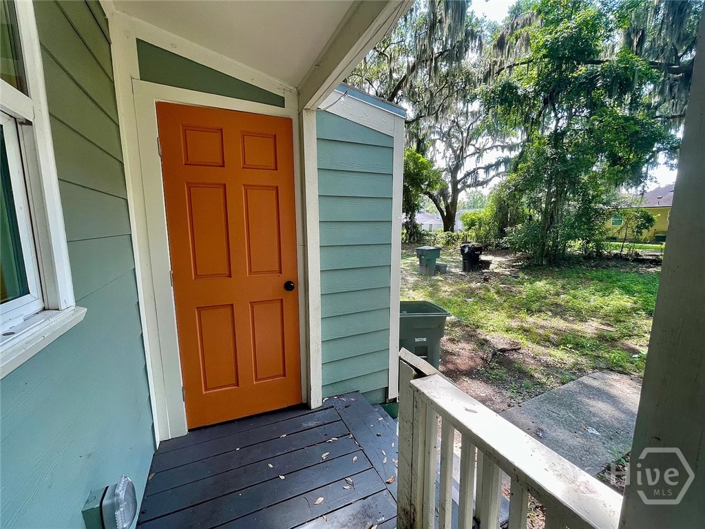 237 W 73rd Street Property Photo 19