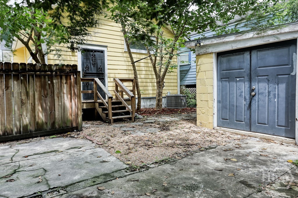 1106 E Broad Street Property Photo 28
