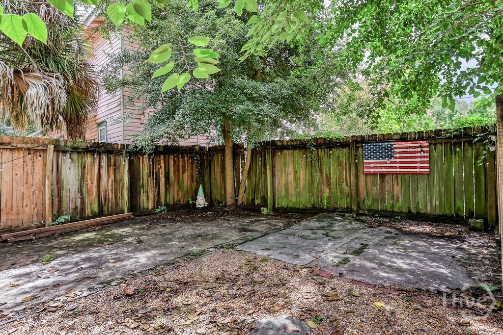 1106 E Broad Street Property Photo 32