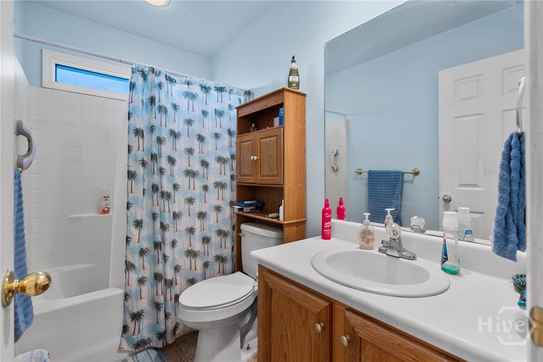 125 Hawthorne Drive Property Photo 18