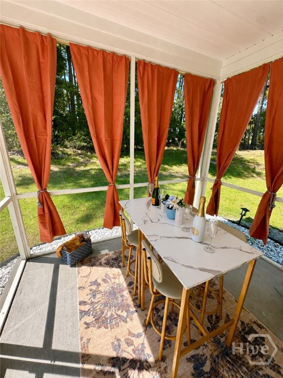 110 Benelli Drive Property Photo 4
