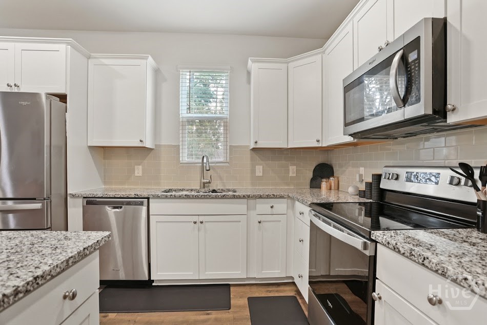 110 Benelli Drive Property Photo 11