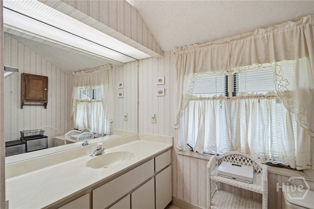 25 Vernon River Drive Property Photo 15