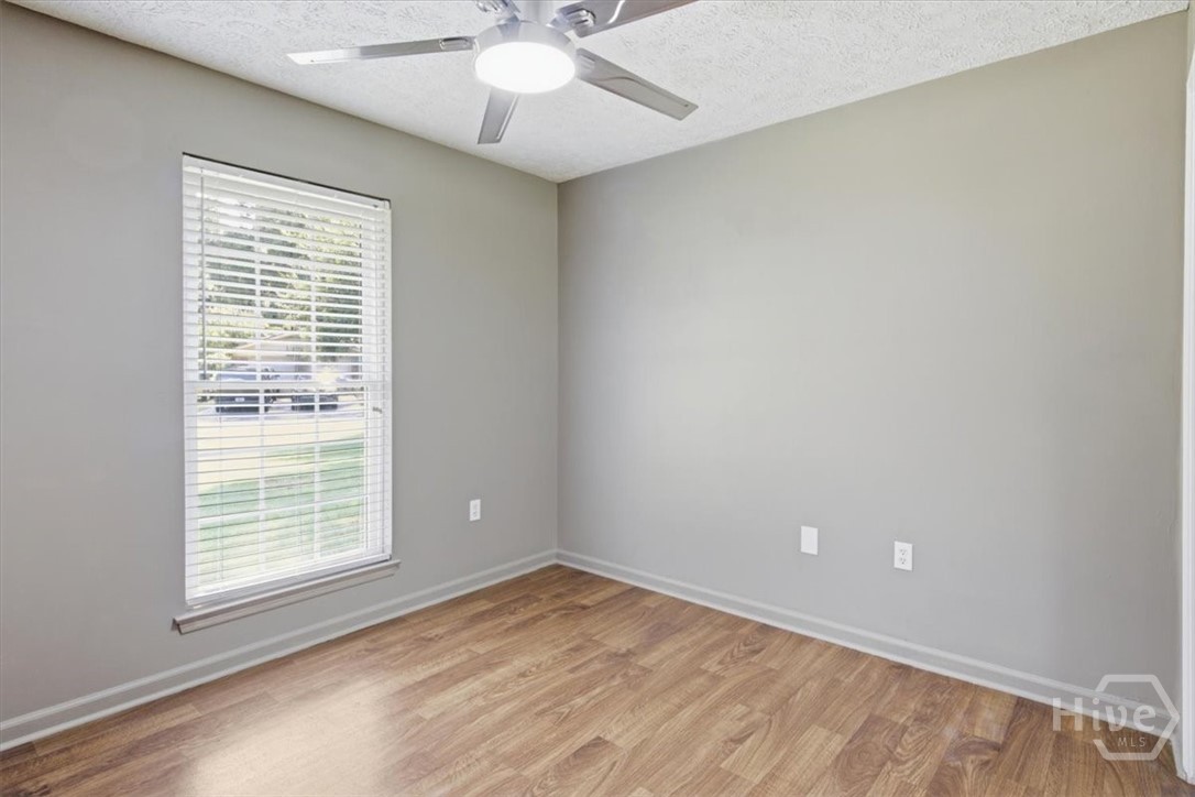 601 Leaning Oaks Drive Property Photo 17
