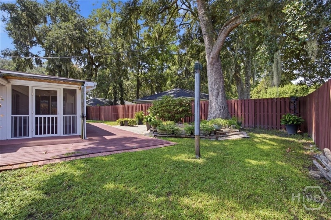 601 Leaning Oaks Drive Property Photo 32