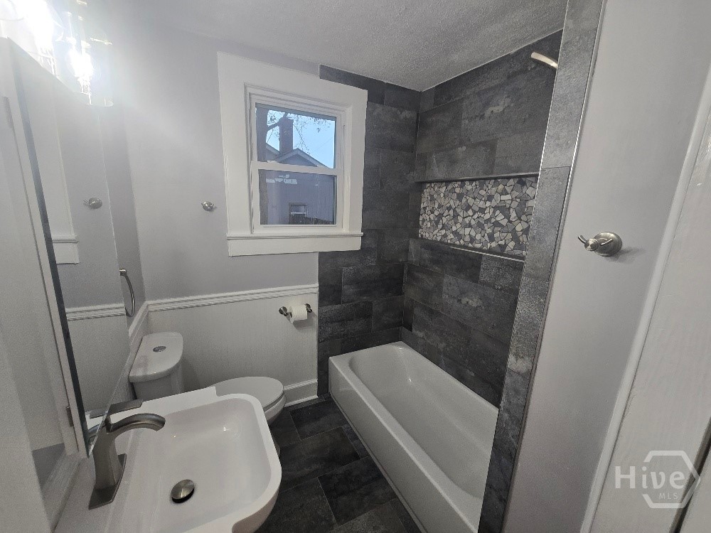 2209 Mississippi Avenue Property Photo 3