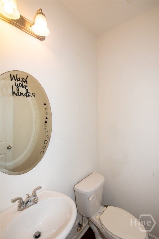 376 Southwilde Way Property Photo 8