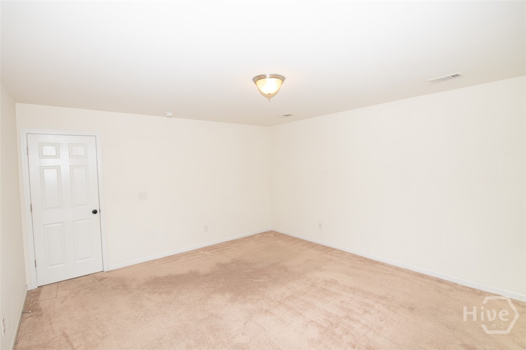 376 Southwilde Way Property Photo 27