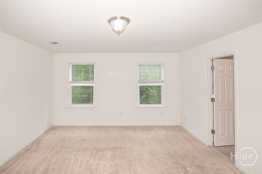376 Southwilde Way Property Photo 30