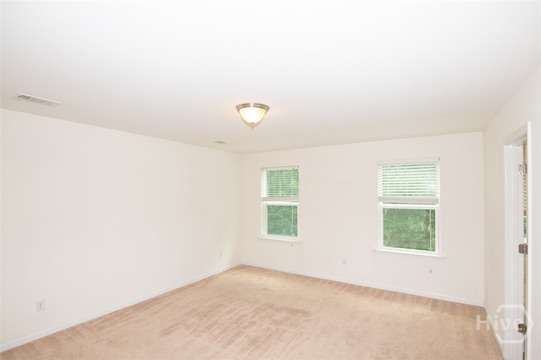 376 Southwilde Way Property Photo 31