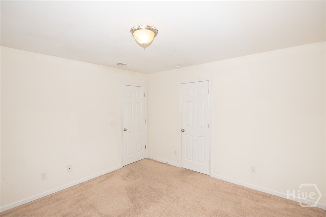 376 Southwilde Way Property Photo 35