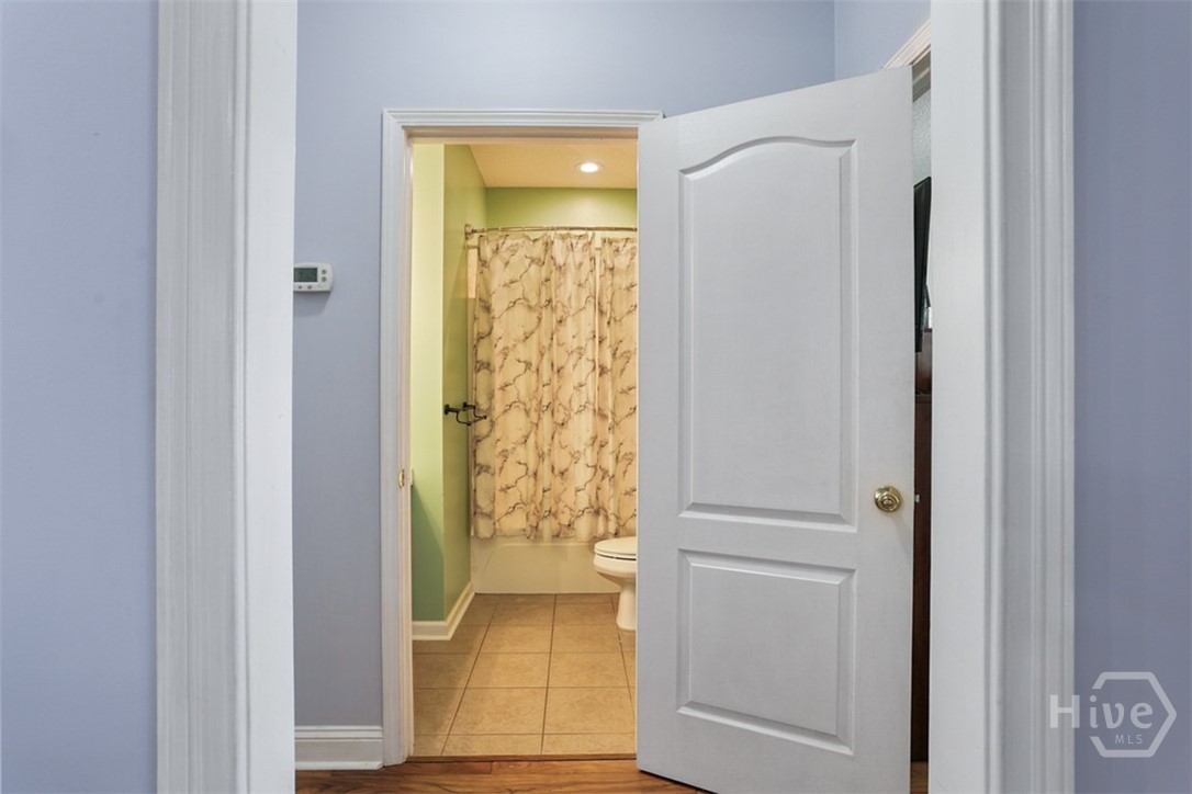 140 Jamestown Drive Property Photo 23