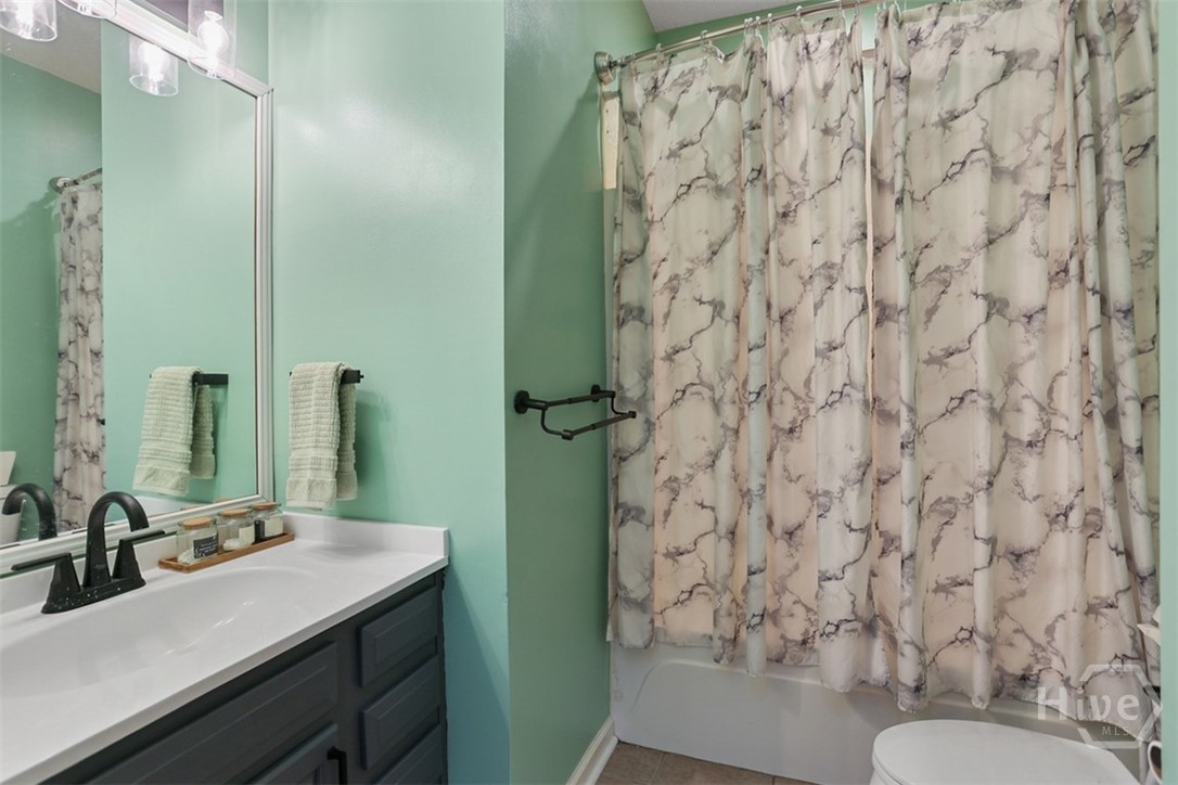 140 Jamestown Drive Property Photo 24