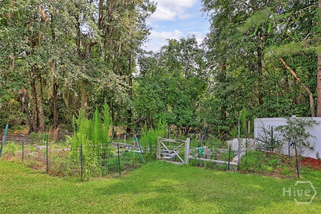 140 Jamestown Drive Property Photo 46