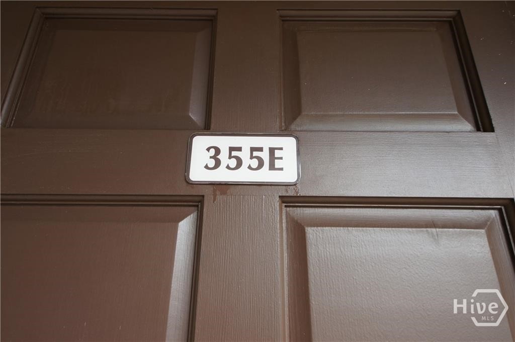 355 Commerce Place E Property Photo 6
