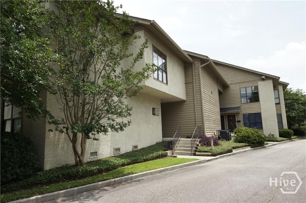 355 Commerce Place E Property Photo 14