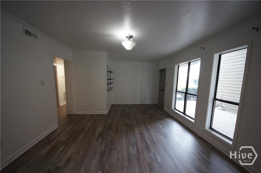 355 Commerce Place E Property Photo 28