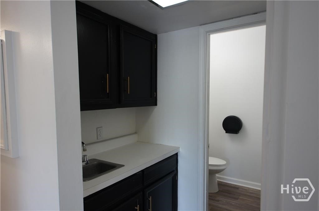 355 Commerce Place E Property Photo 33