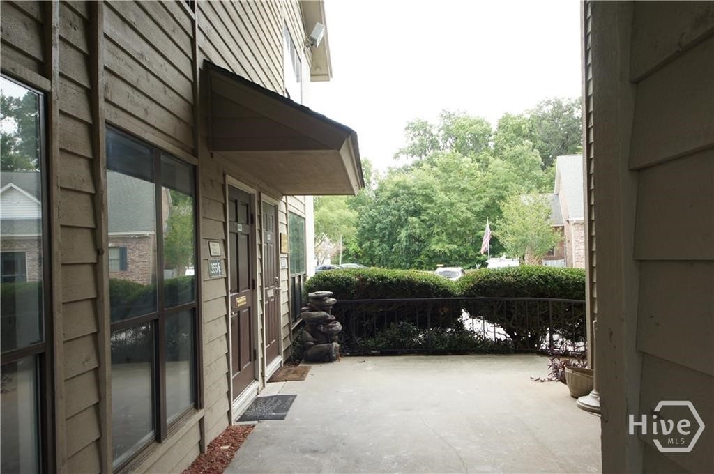 355 Commerce Place E Property Photo 41