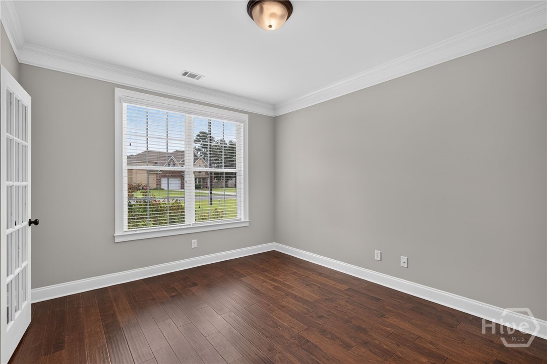 107 Cypress Loop Property Photo 9