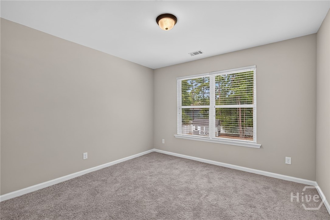 107 Cypress Loop Property Photo 34